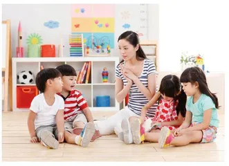 探析“三聚三力”式教师成长路径