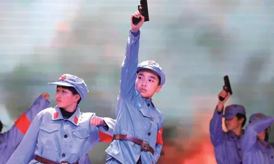 “小银杏”阅读课程，让学生会读书、爱读书
