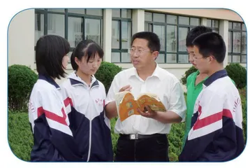 用爱的智慧，做灵动而幸福的班主任