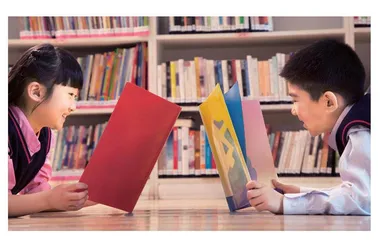 以“书”育人，探索整本书阅读任务群教学