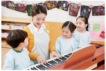 幼儿教师要把修养作为第一妆容