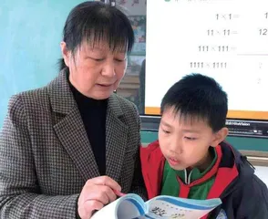 郝俊艳：留在乡村，做一辈子“孩子王” 
