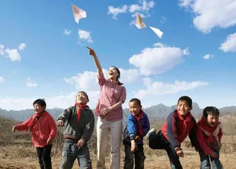 怎样持续推进与优化中小学教师职称评聘政策 