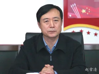 厚植乡村教育情怀   建设合格教师队伍  