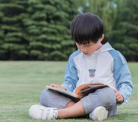 阅读点亮师生前行之路