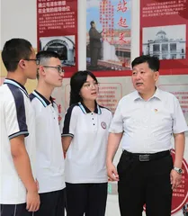 开门办思政，合力育新人