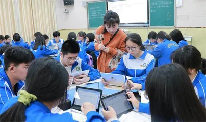 唤醒师生自我成长的教育