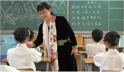 名师成长路上的“四个一”