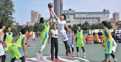 以评促建，构建多样化评价体系  