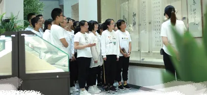 过优雅而幸福的校园生活