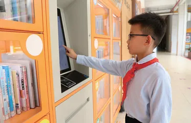 “数智”模式推动学生个性成长  