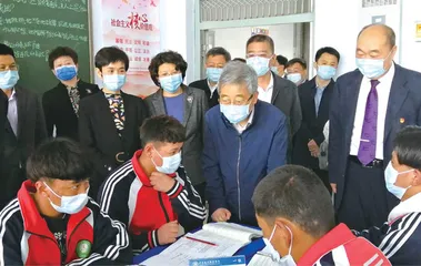 内地西藏中职班“德技并修”新模式