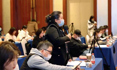 全国政协委员、新希望集团董事长刘永好:全力研发猪芯片 打造世界级农业企业1