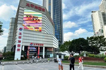 线下商场真成“昔日黄花”？0