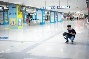就业季冷暖