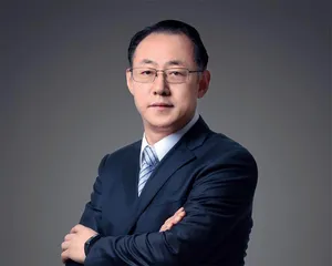 专访中国国新董事长周渝波：中国国新是如何稳投资的？