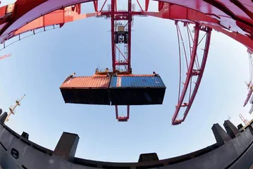 集装箱海运价格不到两年暴涨超10倍? 1