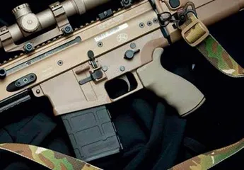 发烧友“魔改”SCAR MK20精密步枪你喜欢吗?9