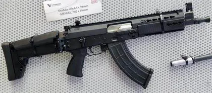 轻武器精彩呈现步机枪合理组合3