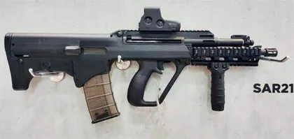 轻武器精彩呈现步机枪合理组合5