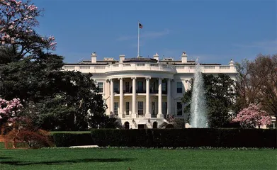 美国多措并举构建网络安全战略体系
