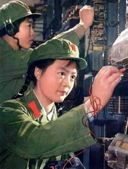 父辈的芳华,永远的“三点红”4