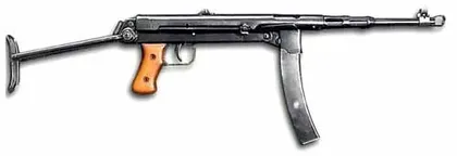 1942年,谁曾与波波斯冲锋枪竞雄?2