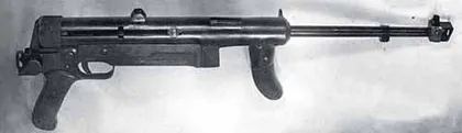 1942年,谁曾与波波斯冲锋枪竞雄?5