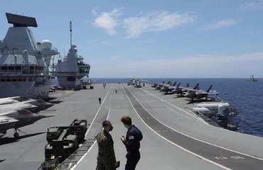 澳大利亚E-7A预警机在演习中支持美空军F-22A战斗机6