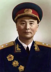 崇山峻岭任驰骋 英雄碧血化长虹5