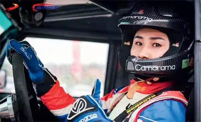 刘梦婷 轻舟已过万重山1