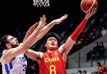中国男篮苦战亚洲杯1