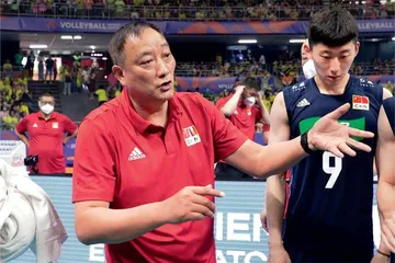 中国男排 迎难而上1