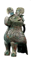 先秦:狞厉神秘 吉金青辉:铸痕里的先秦15