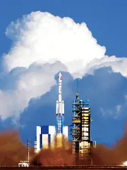 星河璀璨,我们一路向前1