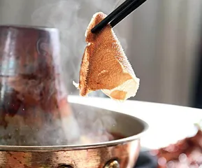 炭火正旺 吃火锅吧2