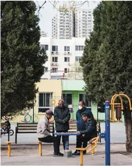 养老防儿,老年人流行藏私房钱了1