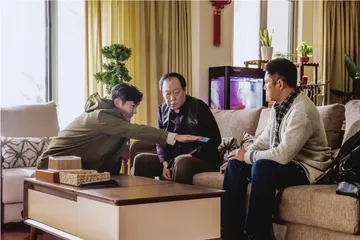 养老防儿,老年人流行藏私房钱了2