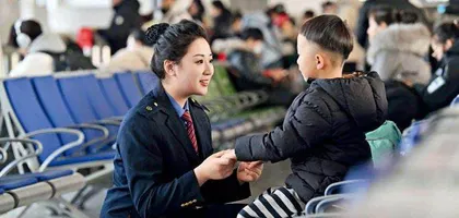 “00后”客运员的春运首秀