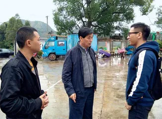 围绕农民增收和就医养老等履职尽责