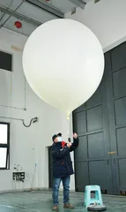万米高空的“听诊器”北斗探空气球4