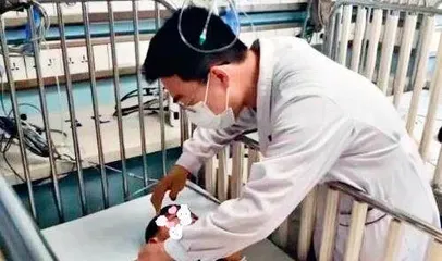这一幕发生在眼前时 依旧令人震撼