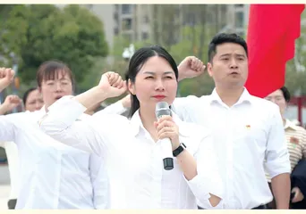 奏响心灵契合“四部曲” 走好学校发展“三条路”