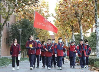 家校共育，关键在“共”，目标在“育”