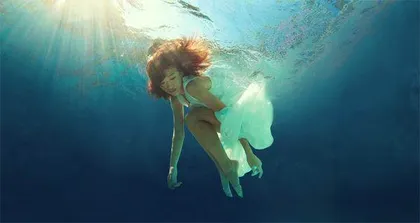 水中有氧运动为何是“减肥利器”