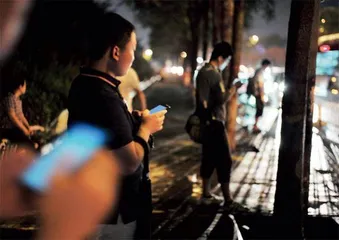 当“无效加班”遇上“强制下班”1