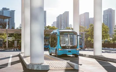 不在路上煎熬，他们向智能驾驶冲刺