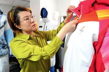 党建引领数字文化品牌建设 科技创新赋能首都时尚文化产业高质量发展 铜牛姜钊创新工作室5