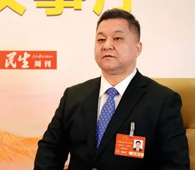 全国人大代表、新疆哈密市市长吾拉木江·热依木：打造国家级能源基地与产业集群助力新疆高质量发展