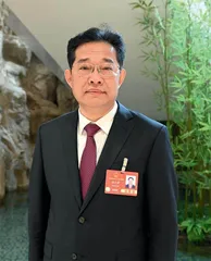 扛起政治责任，多打粮、打好粮